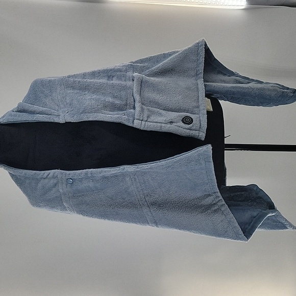 Heated Blanket with USB Connection (Battery Pack Not Included) Can Use Powerbank - Picture 11 of 16